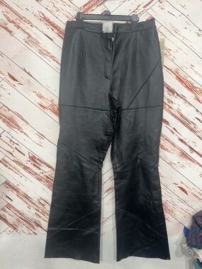 NWT Via Accenti vintage
Black Boot Cut Leather Pants